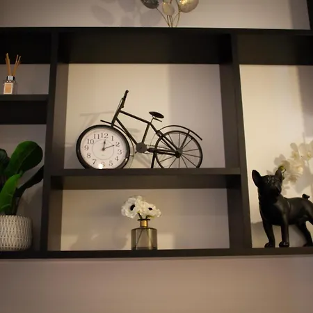 Citizen Asignatures By Dahlia Apartmanhotel